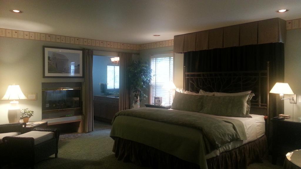 Lost Mountain Lodge Sequim Bagian luar foto