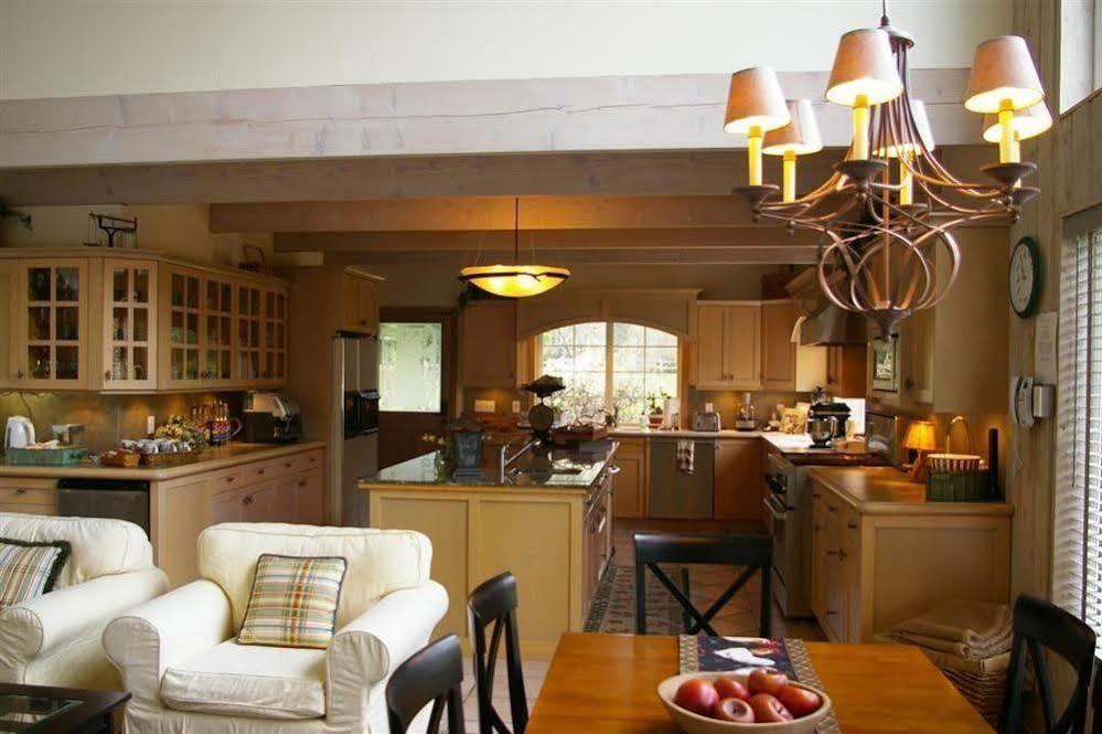 Lost Mountain Lodge Sequim Bagian luar foto